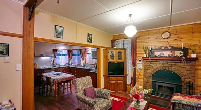 Blue Wren Riverside Cottage, Rezervasyon Tatil Evi Tasmanya kır evleri, Küçük Ev