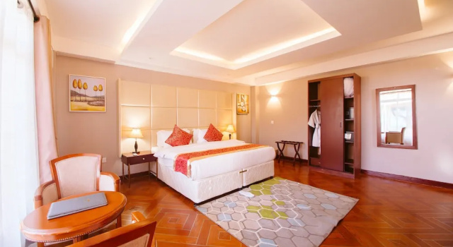 Executive room Mount Royal Villa