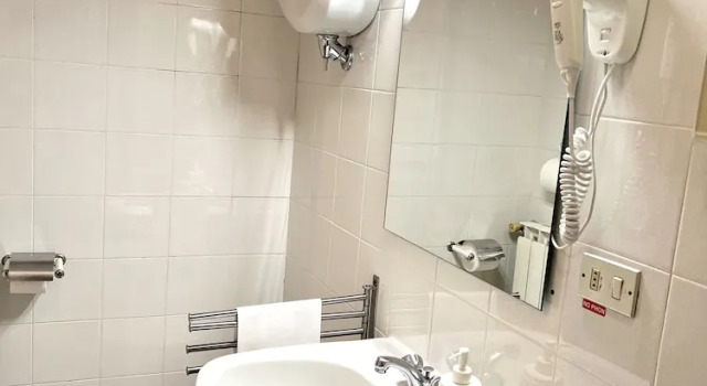 Трёхместный номер Standard Piccolo Hotel Etruria