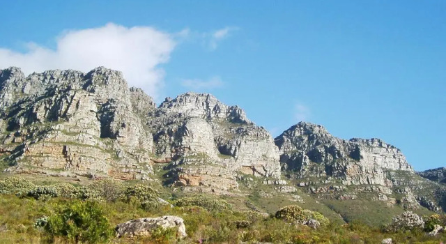 Апартаменты Camps Bay Villa
