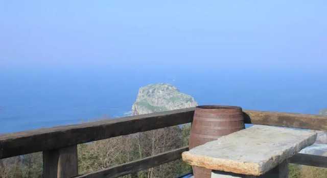 Gaztelu Begi, Prenota Hotel Bermeo Urdaibai