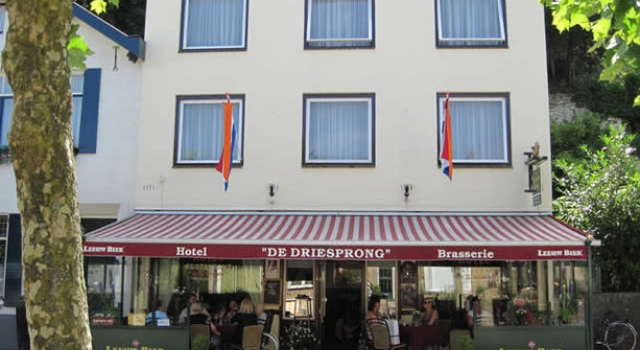 Hotel Brasserie De Driesprong, Rezervovat Hotel Hotely v Limburg s parkováním, Parkování