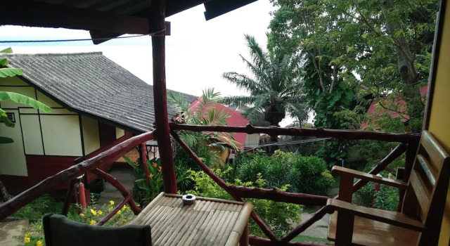 Одноместный номер Standard с балконом и с видом на сад Golden Beach Resort Koh Phangan