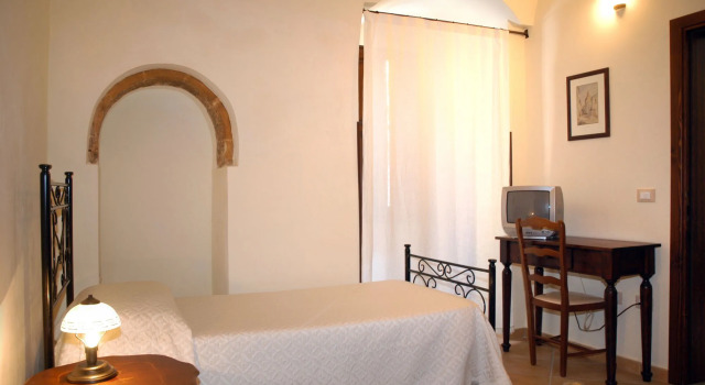 B&B Macrina