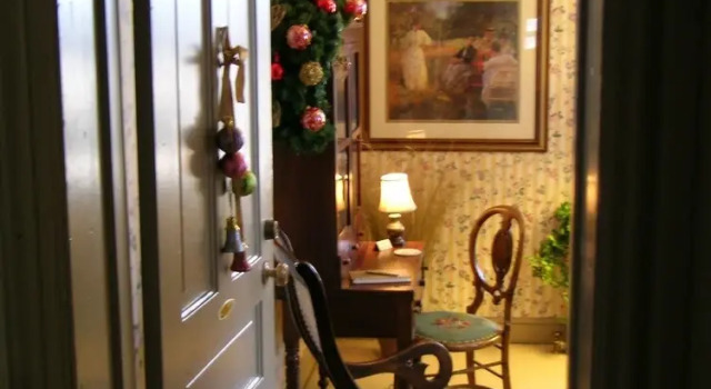 Люкс Мансарда Morning Glory Inn