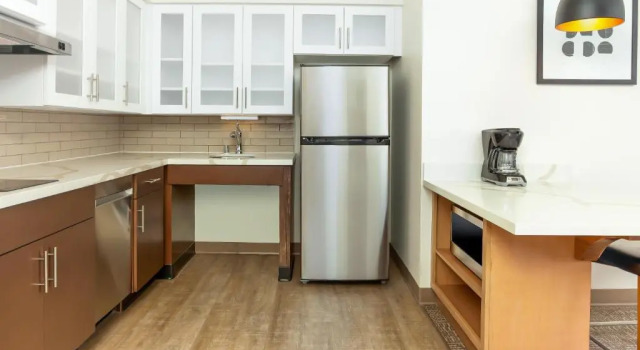 Двухместный номер Standard c 1 комнатой Staybridge Suites San Bernardino - Loma Linda by IHG