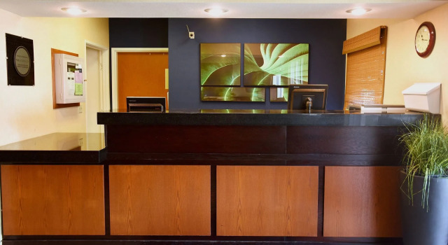 AmericInn by Wyndham Topeka