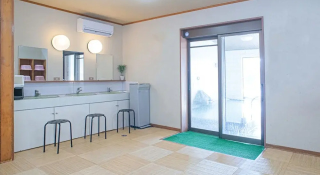 OYO Ryokan Koriyama Mihota Onsen, Prenota Hotel Kōriyama Fukushima