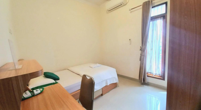 Homestay Jogja Gejayan Dekat Hartono Mall by Simply Homy, Prenota Hotel Sleman Yogyakarta Province
