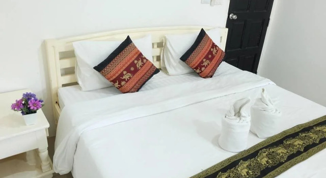 Thawesook Grand Mansion, Varaa Hotelli Hotellit North-Eastern Thailand pysäköinnillä, Pysäköinti