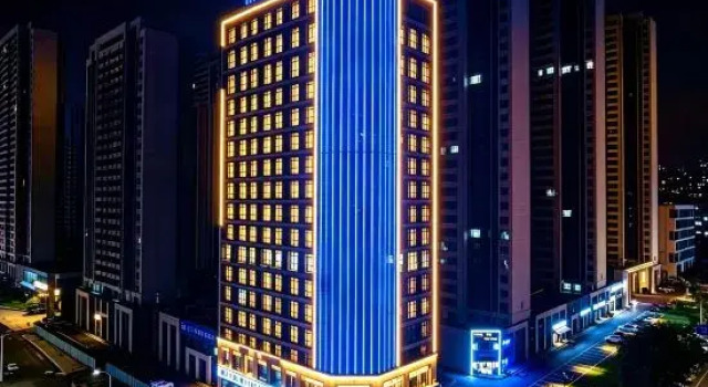 HanTing Hotel (Qingdao West Coast Chengshiyangtai), Prenota Hotel Hotel a Shandong con parcheggio, Parcheggio