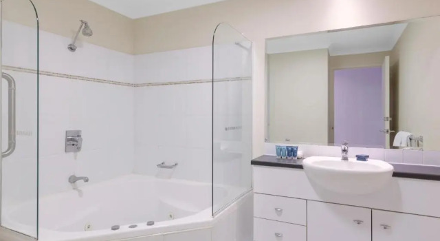 Апартаменты Deluxe с 2 комнатами рядом с пляжем Ramada Resort by Wyndham Shoal Bay