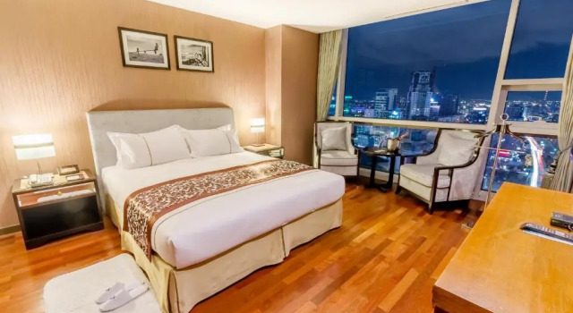 Люкс Deluxe с панорамным видом The Blue Sky Hotel and Tower