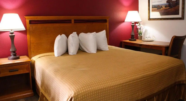 Номер Standard Capital O Budget Inn Ontario I-84