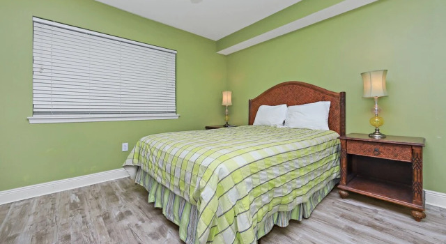 Emerald Beach 1525 - 229683, Varaa Hotelli Hotellit Panhandle Florida uima-altaalla, Uima-allas