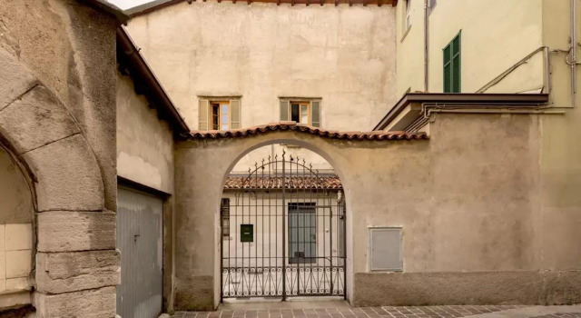 ALTIDO Lovely 1-BR Apartment in Como Centre, Забронировать Апартаменты/квартира Апартаменты Комо, рядом с Площадь Кавур, Апартаменты/квартира