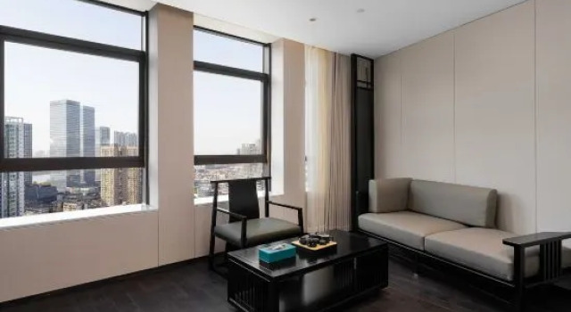 Люкс Deluxe Hangzhou Yuhang Kaiyuan Life Hotel (Nanhu East Subway Station)