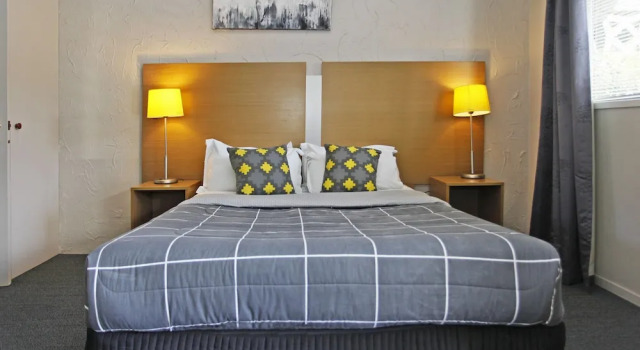 Четырёхместный номер Standard Walton Park Motor Lodge