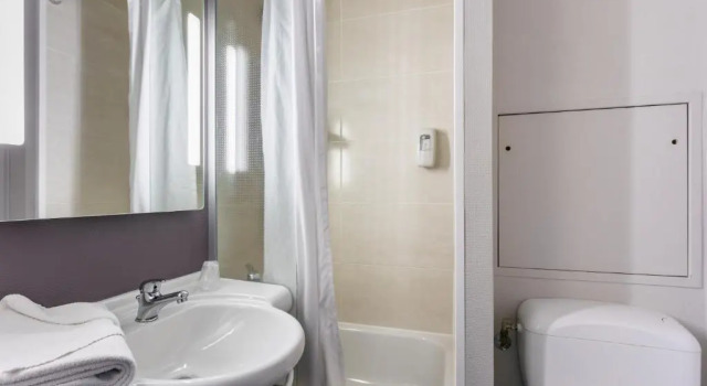 Номер Standard B&B HOTEL Béziers