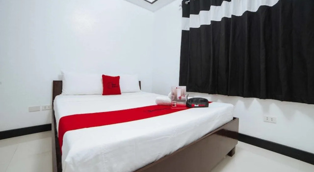 RedDoorz @ Colorado Street Angeles City, Prenota Hotel Angeles 