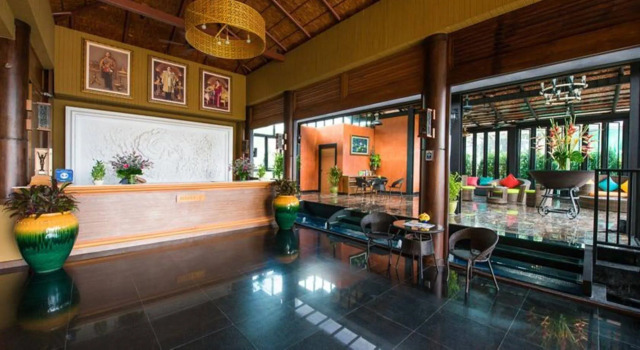 Отель Karon Phunaka Resort & Spa