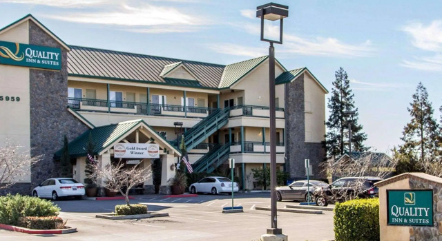 Номер Standard Quality Inn & Suites Livermore Wine Country