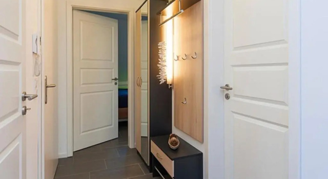 Les Belles, Haus Cecile, FW Attractive, Whg 4, Забронировать Отель Цингст Barther Bodden, рядом с Пляж Цингст