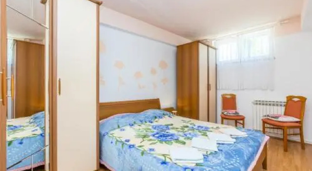 Apartments Bolonic, Забронировать Апартаменты/квартира Отели Крка с парковкой, рядом с Krk Harbour, Парковка