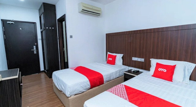 OYO 90375 Reggae Inn, Prenota Hotel Bintulu 