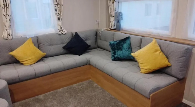 3 Bed, Sleeps 8 Caravan, California Cliffs Park, Reservar Casa de férias Moradias em Merseyside, Vila