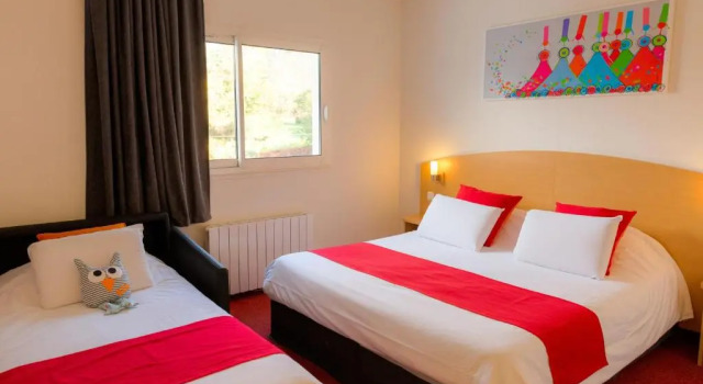 Трёхместный номер Prestige Kyriad Quimper - Pont-lAbbé