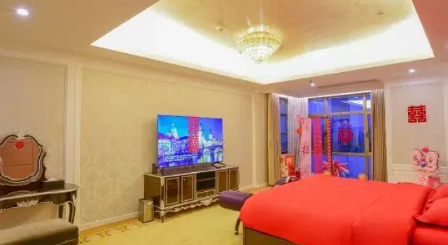 Люкс Presidential Country Garden Phoenix Hotel Tongliao