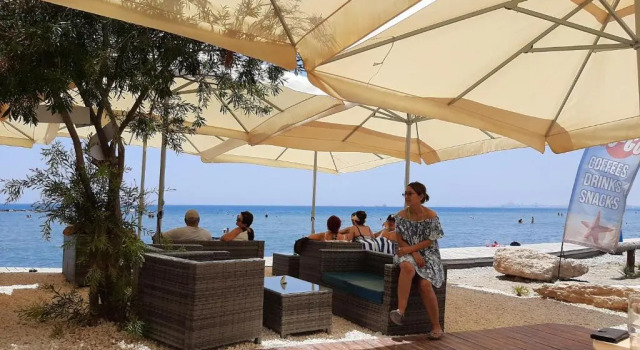MEDUSA GARDENS 206 -Beach Front-(by costa), Book Hotel Larnaka Larnaca Region