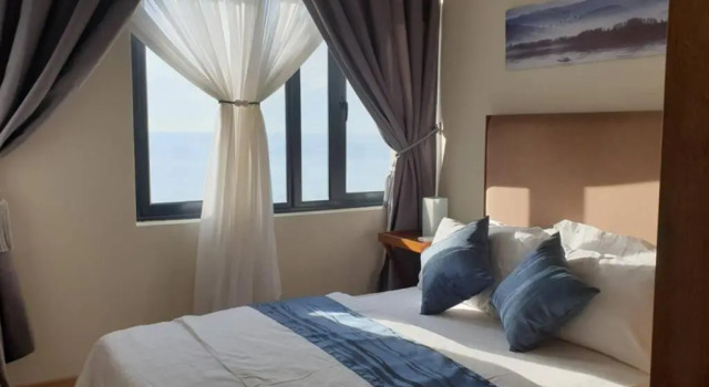 OPAHOME@ Timurbay Seafront Residence 2BR Family suite Seaview and Poolview