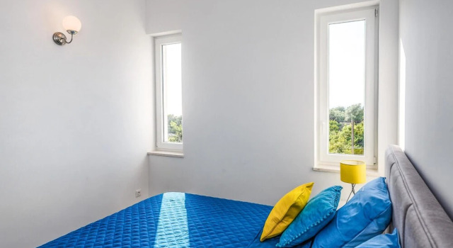 Stunning Home in Lun With Outdoor Swimming Pool, Wifi and 6 Bedrooms, Rezerwuj Hotel Lun Pag