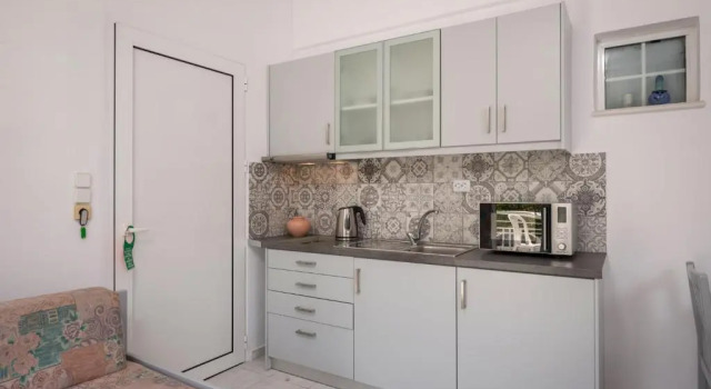 Студия с видом на улицу Kristall Suites