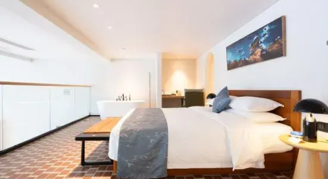 Люкс Deluxe с видом на море Blue Top Hot Spring Resort (Qinhuangdao Fira Resort)