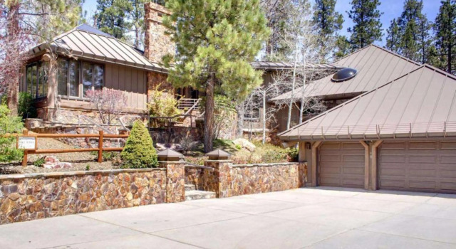 Heavenly Valley by AvantStay Home w Pool Sauna Hot Tub Game Room Tennis Crt Basketball Crt, Book Hotel Big Bear Lake San Bernardino Mountains, near Interlaken Shopping Center