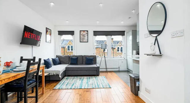 Апартаменты Comfort Studio Apartment in West Hampstead