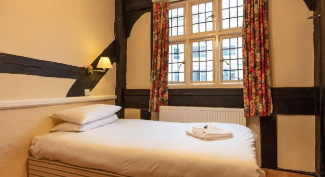 Одноместный номер Standard The New Inn by Roomsbooked