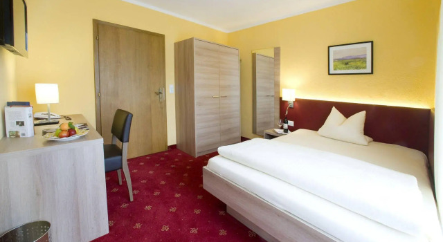 Hotel Bruno, Book Hotel Fügen Tyrol