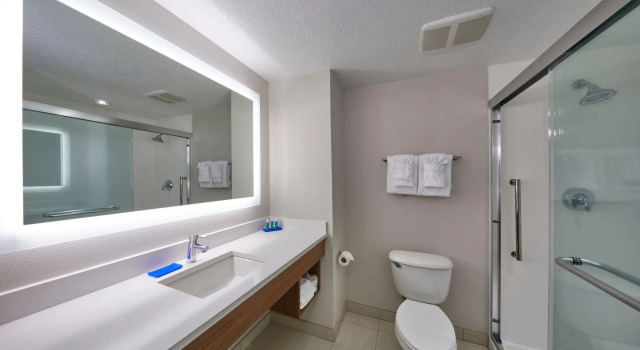 Двухместный номер Standard Holiday Inn Express Hotel & Suites Medford-Central Point by IHG