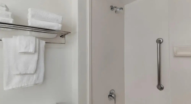 Двухместный номер Standard Garner Hotel Murfreesboro West by IHG