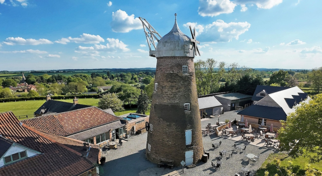 Коттедж The Oak Room - Windmill Country Retreats