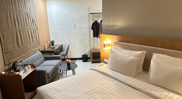 Camera Deluxe dprimahotel Jemursari Surabaya