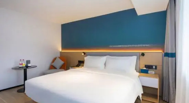 Люкс Deluxe Ni Hao Hotel (Shenzhen North Railway Station)