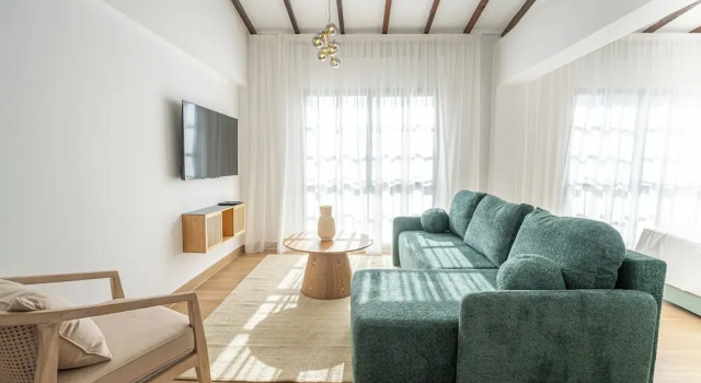 Люкс Executive с видом на бассейн Loft Centrale by Deserve