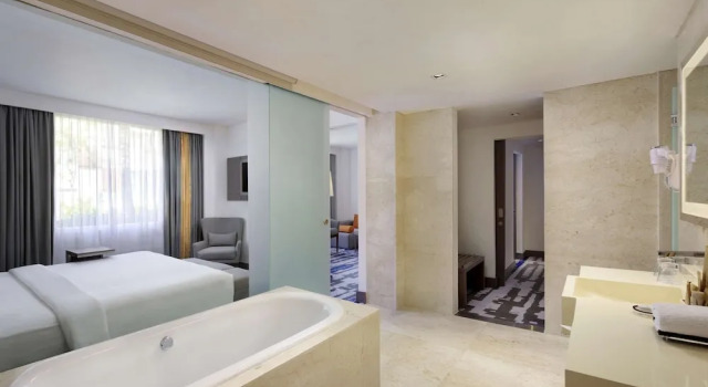 Двухместный люкс Novotel Bali Ngurah Rai Airport