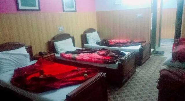 Номер Standard Cecil Hotel