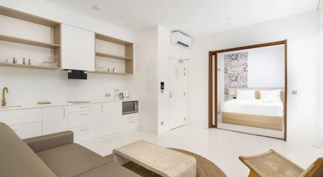 Cooks Bay Hotel & Suites, Забронировать Отель Отели Муреа с бассейном, Бассейн